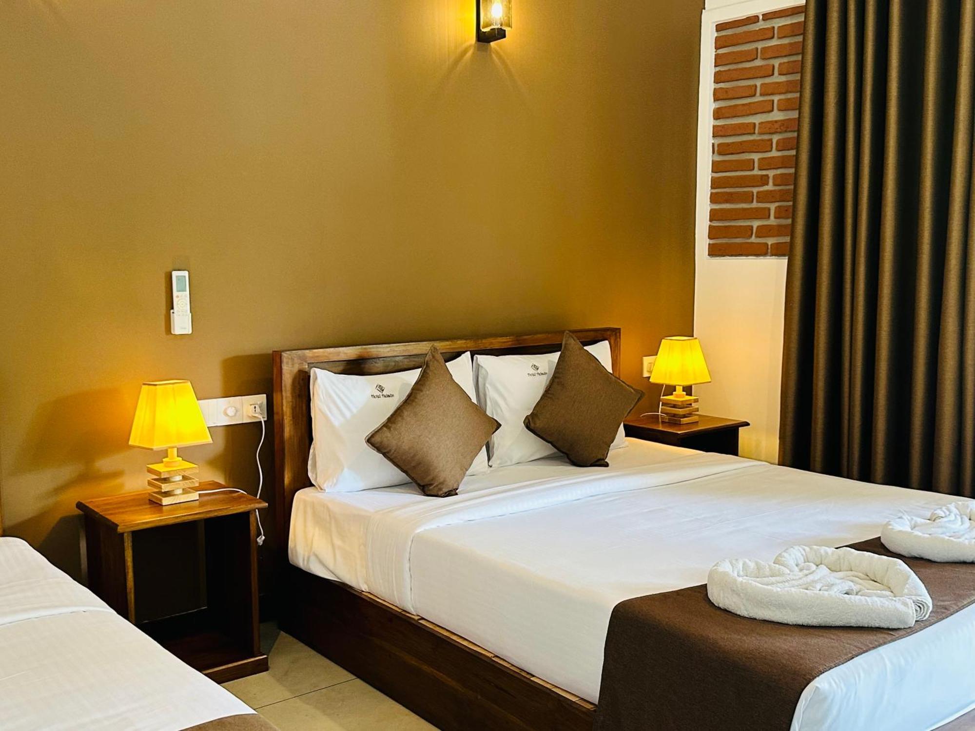 Hotel Heladiv Anuradhapura Exterior foto