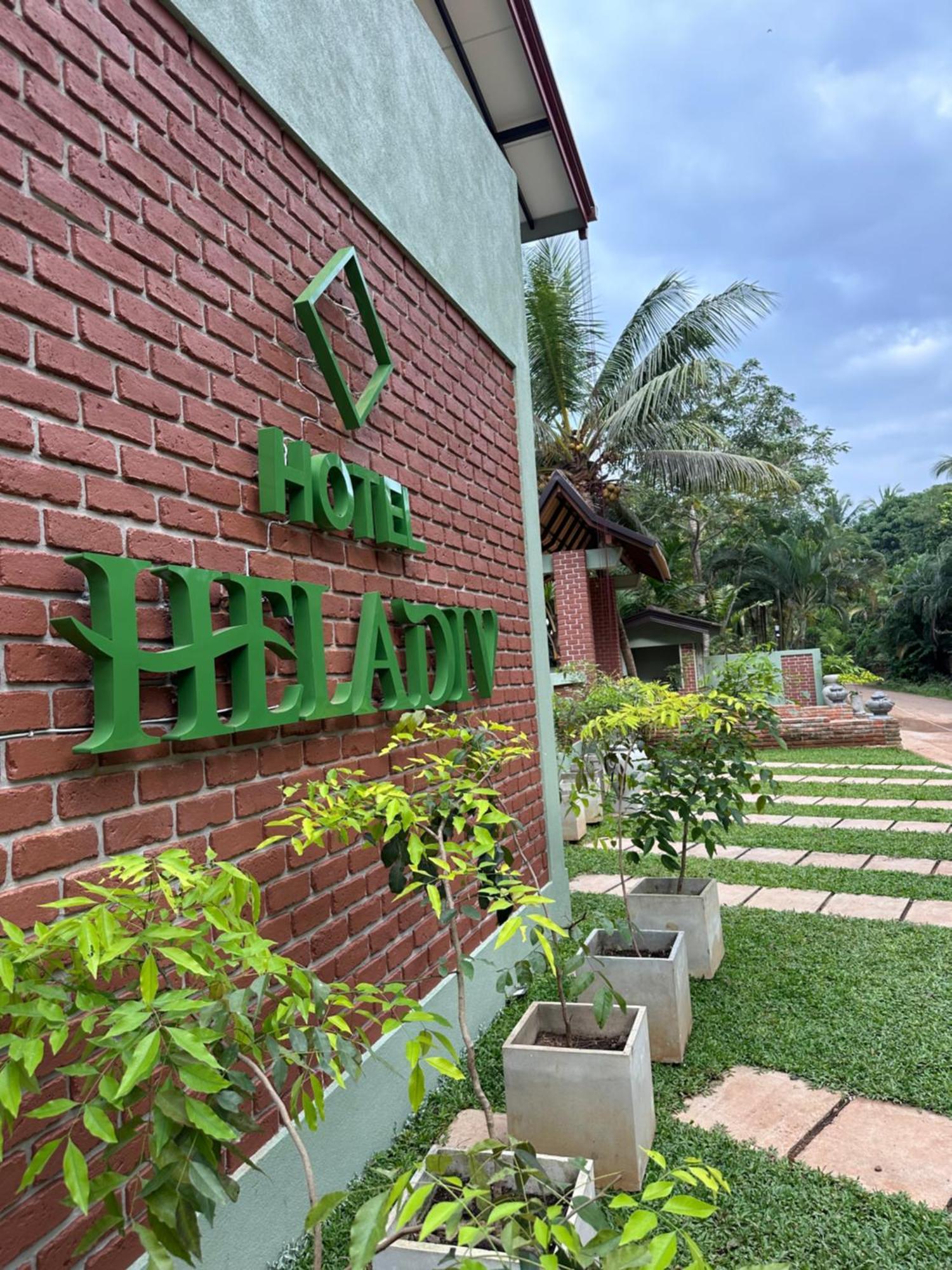 Hotel Heladiv Anuradhapura Exterior foto