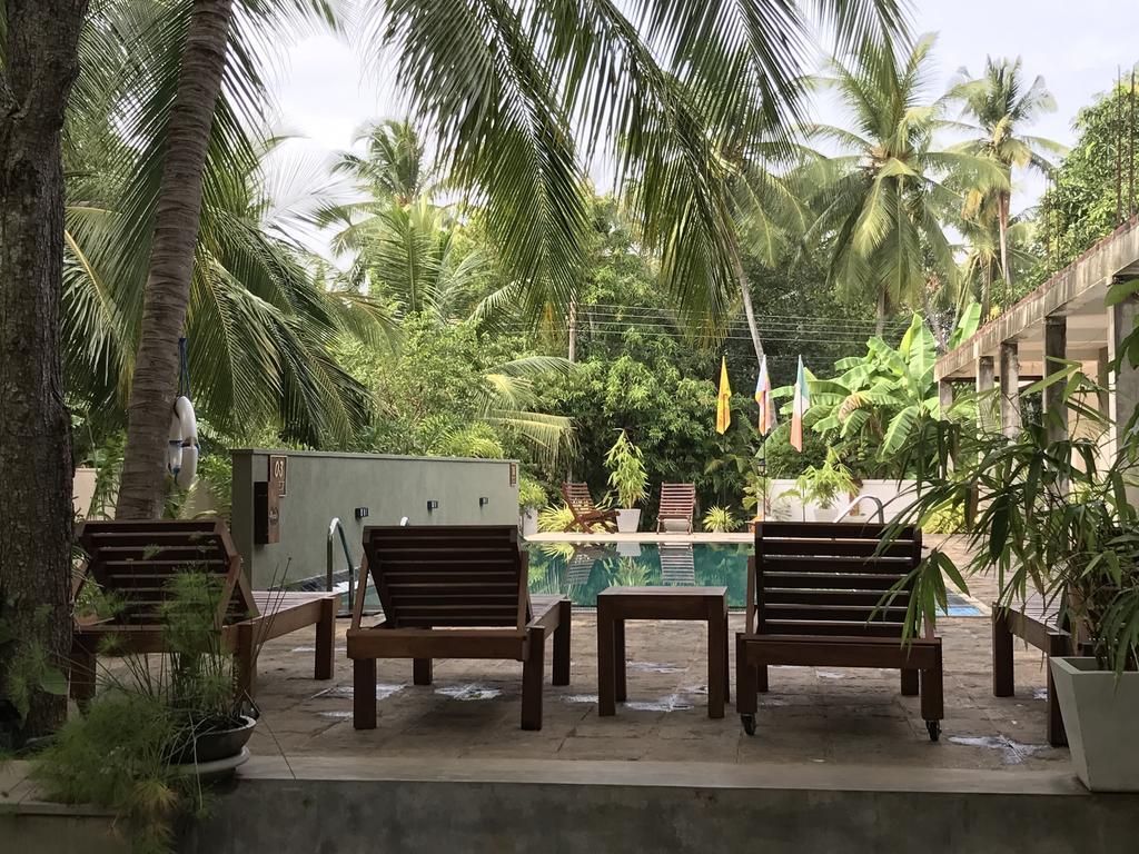 Hotel Heladiv Anuradhapura Exterior foto